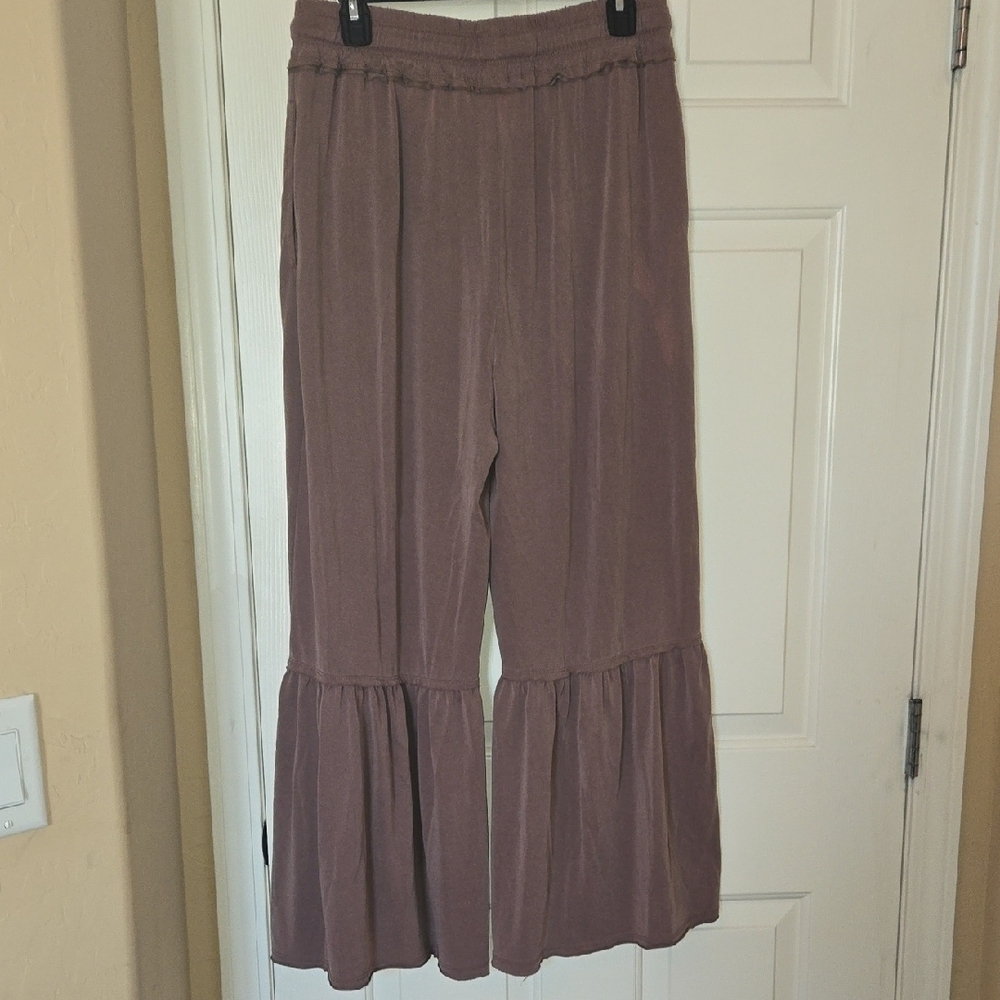 Peace Love World M BOHO Espresso & Red RUFFLE Flare Pants UNIQUE FESTIVE So Soft - Picture 12 of 16
